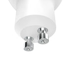 Unterseite der Hama Smarten Lampe GU10 mit den beiden Steckkontakten in Nahaufnahme