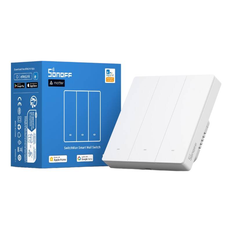Verkaufsverpackung des Sonoff M5 SwitchMan mit Matter-Logo neben dem Wandschalter mit drei Tastern
