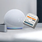 LB0801-E Licht Relais neben einem smarten Lautsprecher auf einer Ablage als Beispiel für Sprachsteuerung