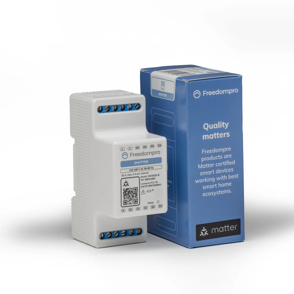 Freedompro WC0102-B Rolladenrelais für die DIN-Schiene neben der blauen Verpackung