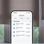 App-Favoriten mit vier Rollläden vor einem geschlossenen Rollo, gesteuert vom Freedompro WC0102-B
