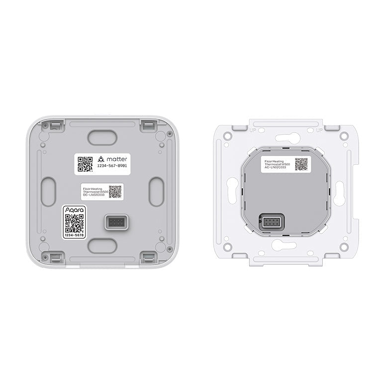 Rückseiten von Bedienteil und Einbaukörper des Aqara W500 mit Matter-QR-Code und Typenschild