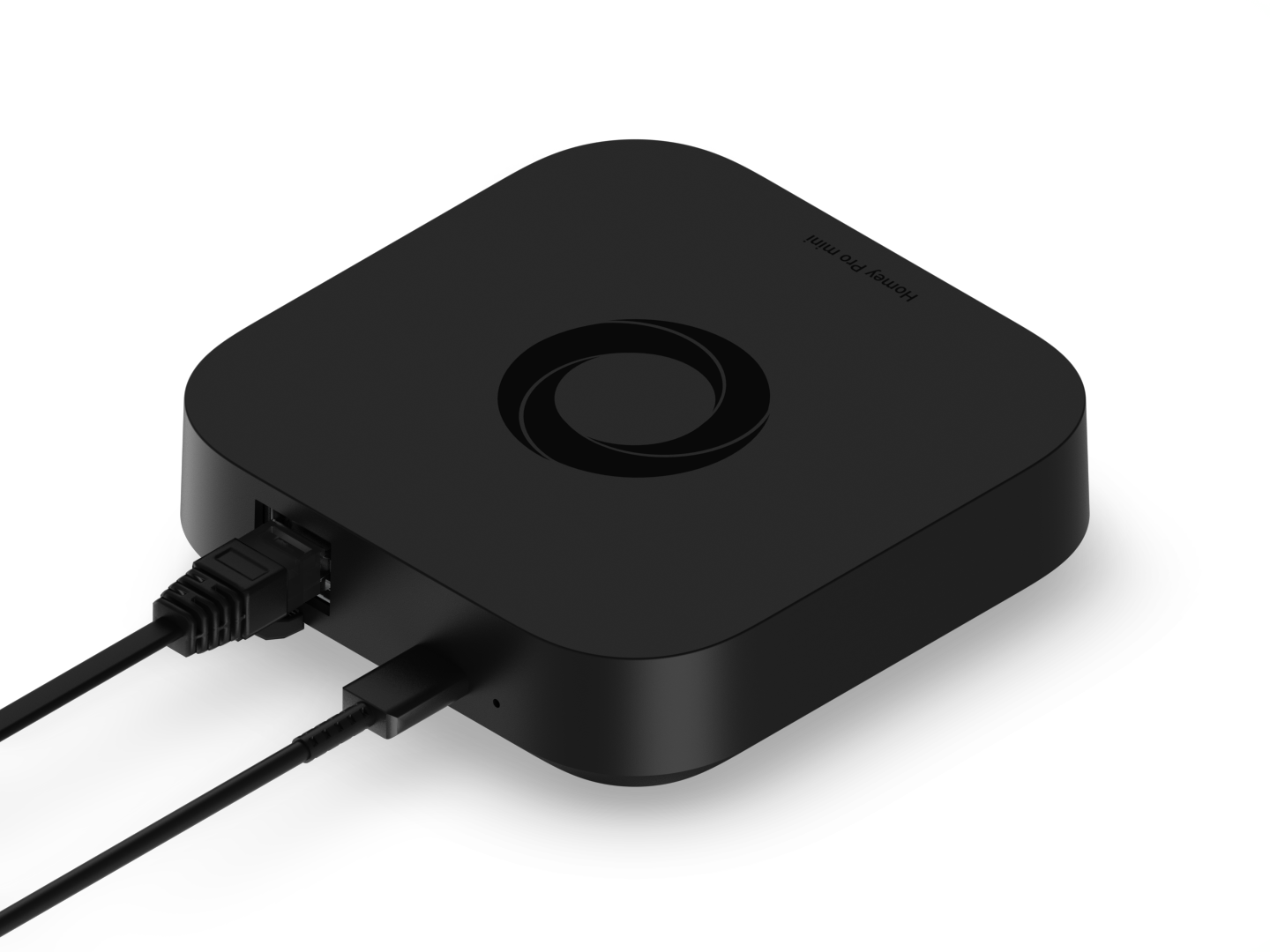 Der Pro mini mit angeschlossenem Netzwerk- und Stromkabel