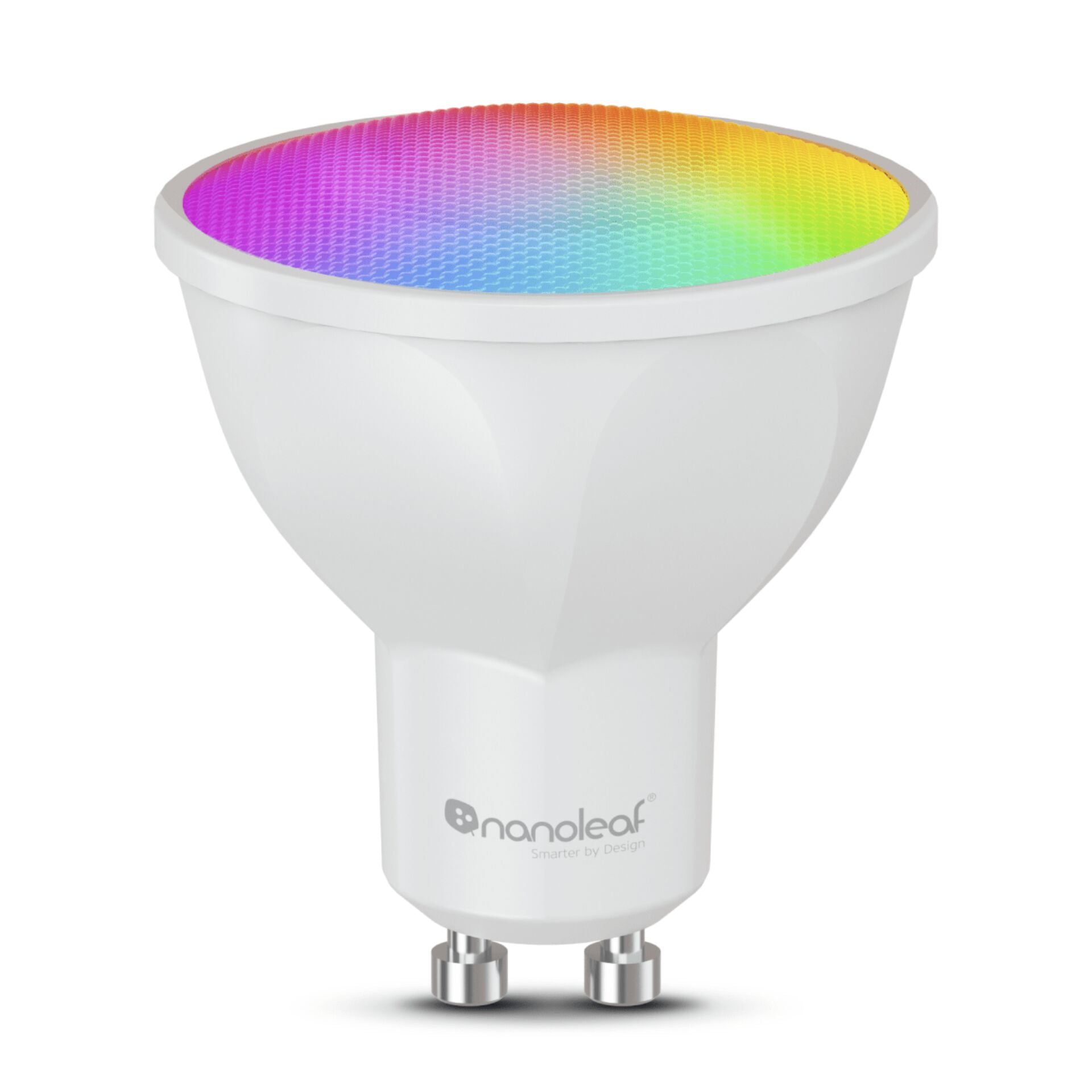 Nanoleaf Essentials Matter Smart Bulb GU10 schräg von vorn, Leuchtfläche in Regenbogenfarben