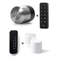 Nuki Smart Lock Pro (5. Gen.) und Nuki Keypad u. a. nebeneinander vor weißem Hintergrund