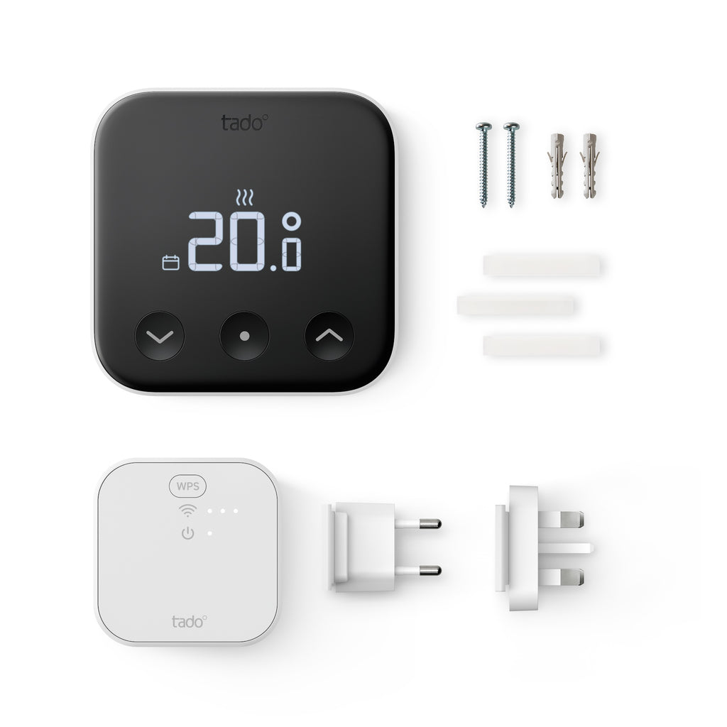 Kit-Inhalt: Thermostat X, Schrauben, Dübel, Klebepads, Bridge X sowie EU- und UK-Steckeraufsatz