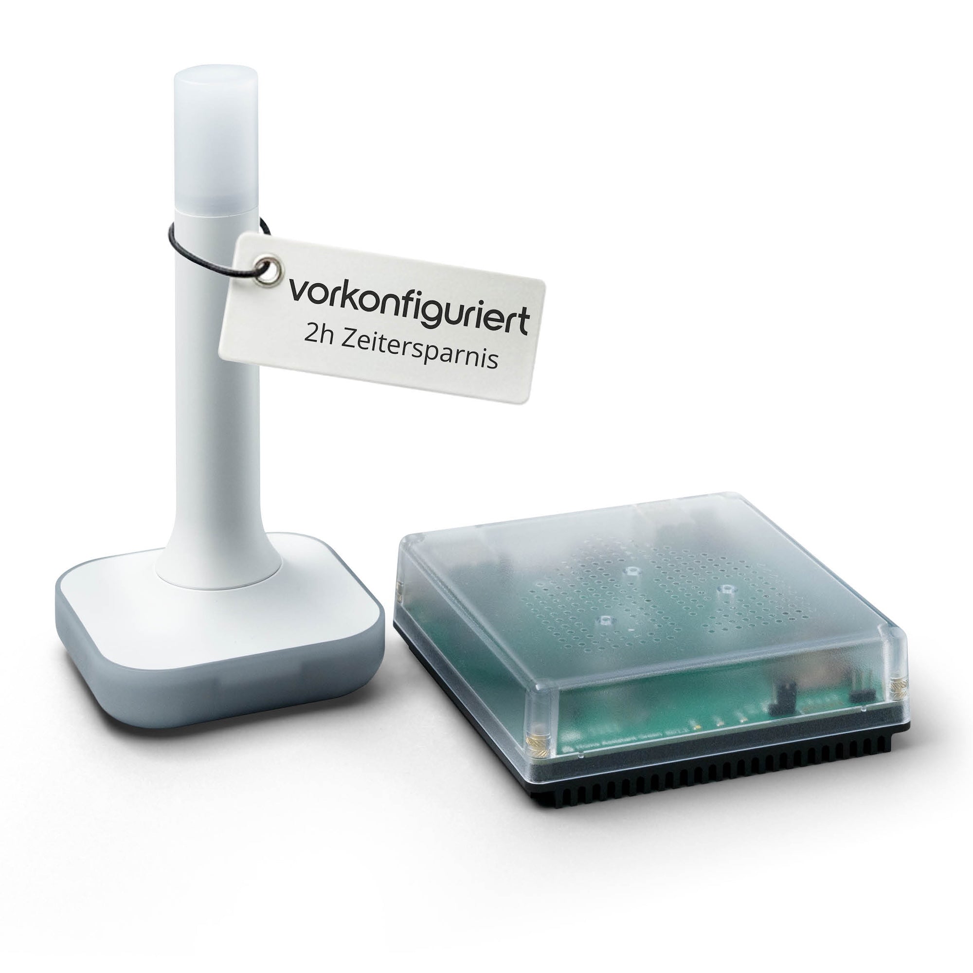 Der Green mit eingestecktem Funkdongle und Antenne