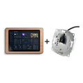 smattex Wand-Tablet 10,1 Zoll und sCharge Unterputz-Netzteil 12 W nebeneinander vor weißem Hintergrund