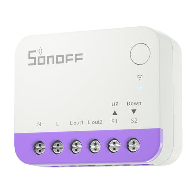 Sonoff MINI-RBS Rollladenaktor schräg von vorn mit violettem Klemmenblock und Beschriftung L out1, L out2, S1, S2